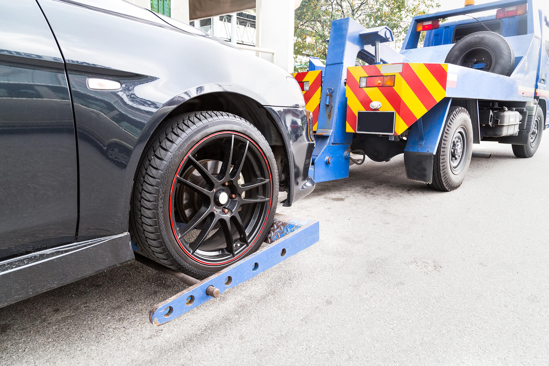Towing Service Near Me: KW Towing – Your Go-To Tow Truck Service in Kitchener, Waterloo, and Cambridge